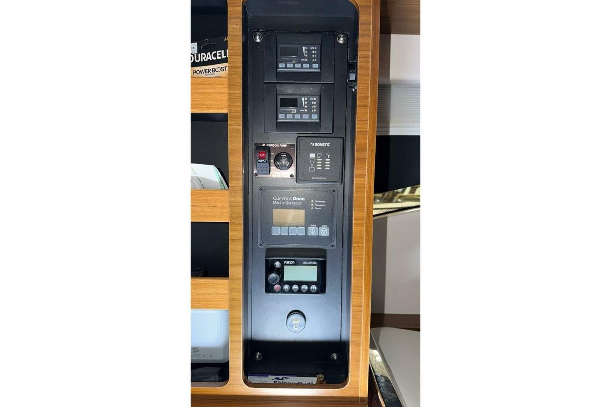 2018 Tiara Yachts 44 