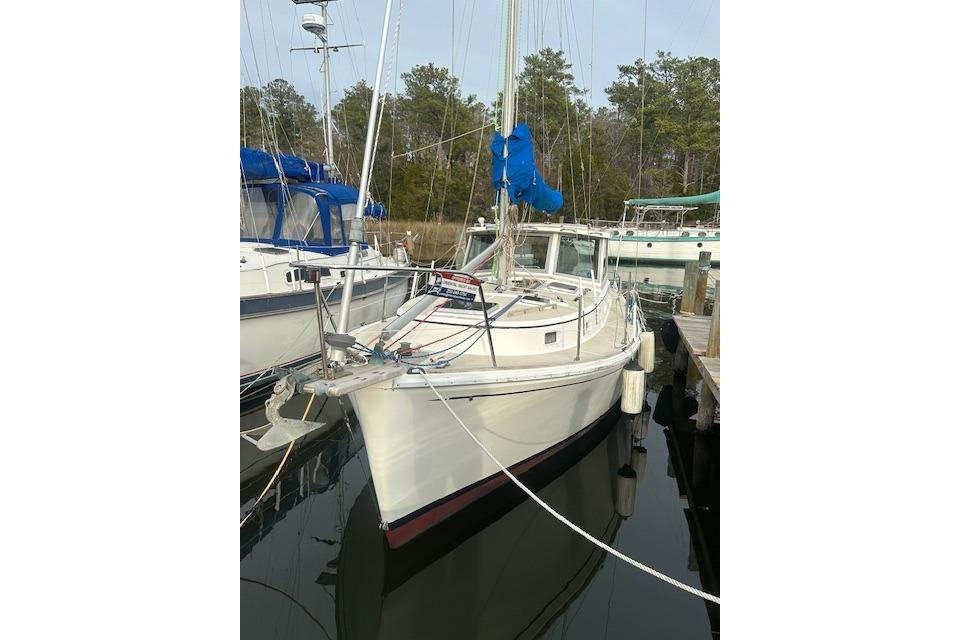Cape Dory MS300