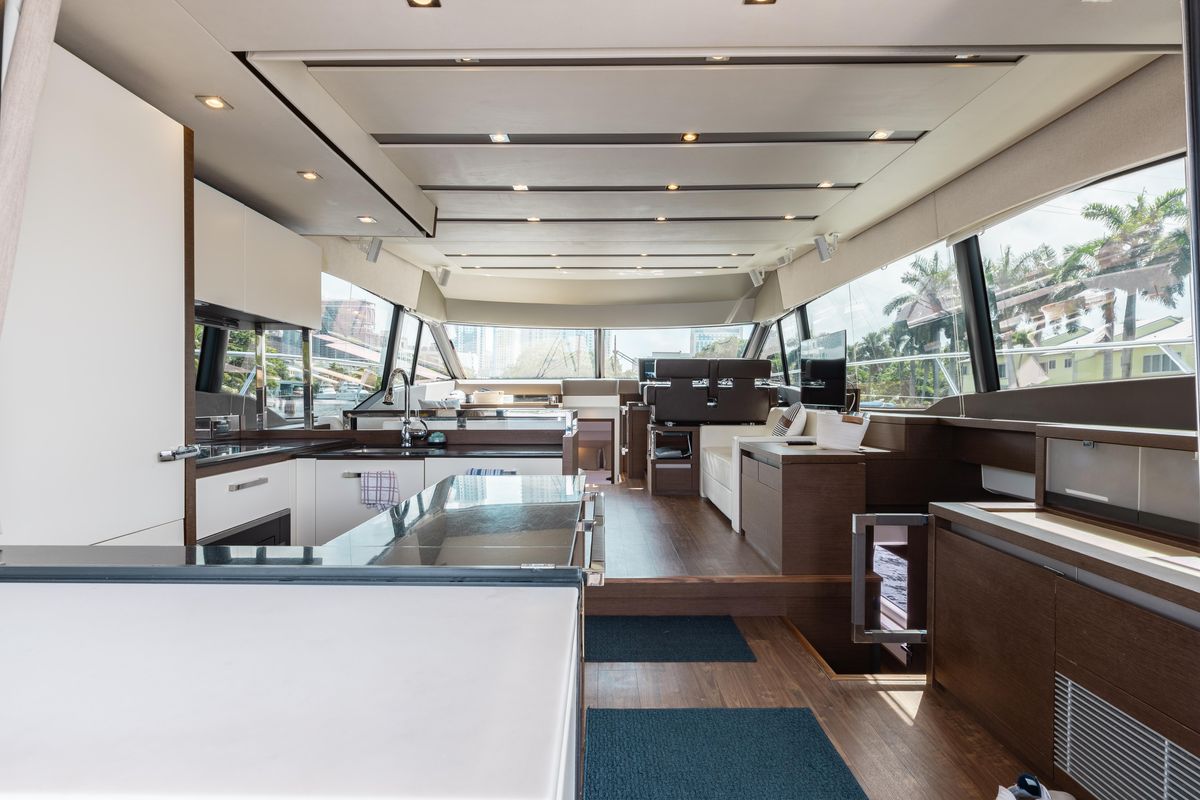 2017 Prestige 63 