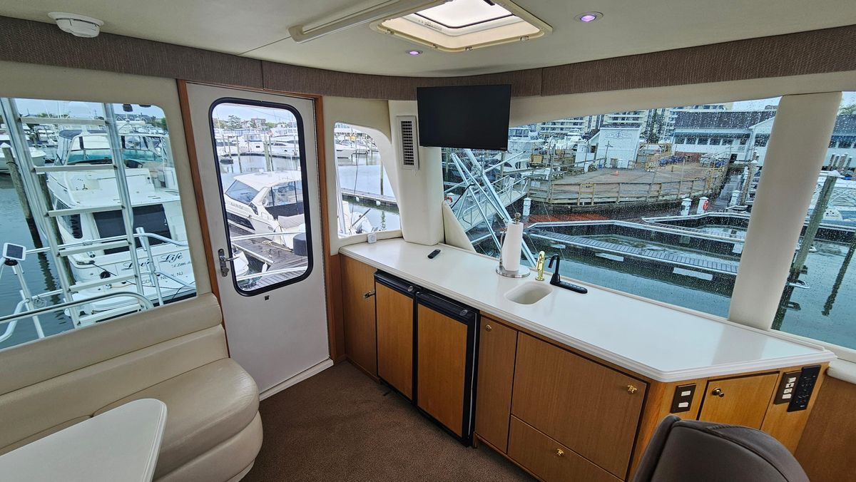 2000 Ocean Yachts 70 