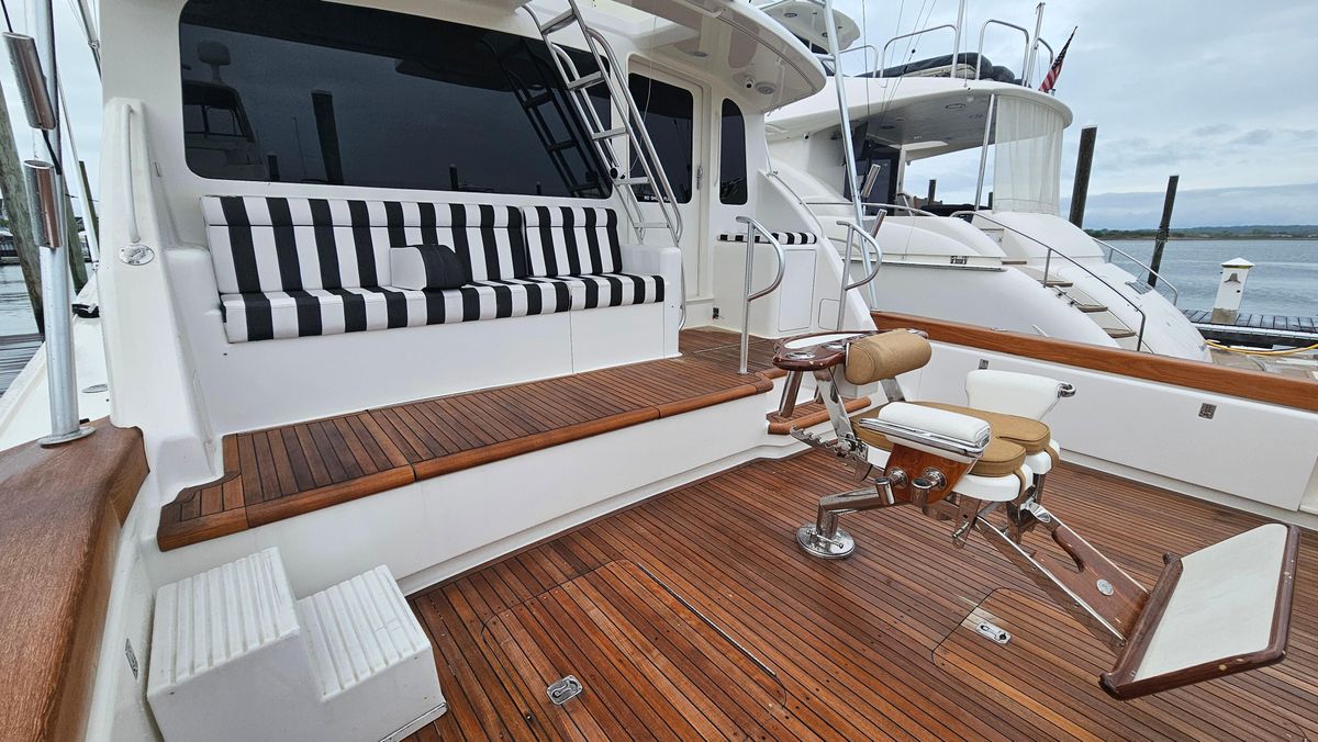 2000 Ocean Yachts 70 