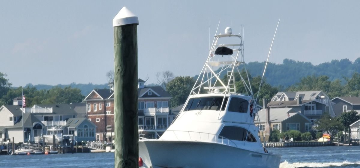 2000 Ocean Yachts 70 