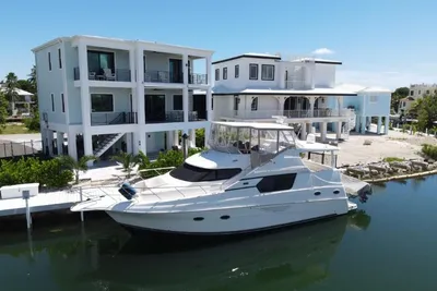 Silverton 453 Motor Yacht