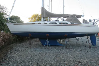 Sabre 402