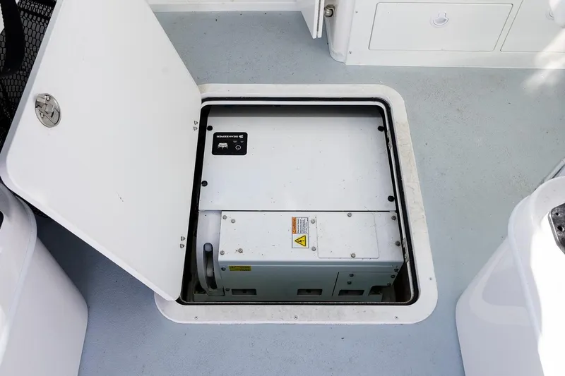  Yacht Photos Pics 2024 Steiger Craft 31 Fisherman boat compartment with generator.