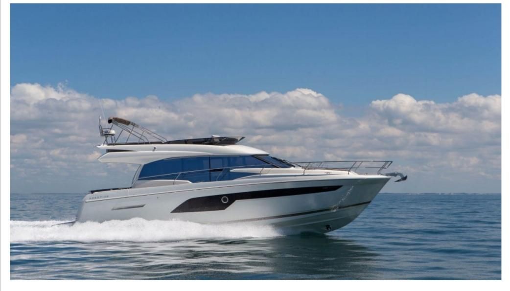 2018 Prestige 53 