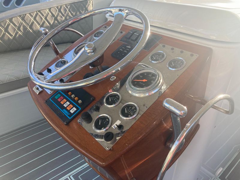 2002 Judge 34 Offshore
