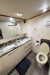 Dare Sinclair Yacht Photos Pics 