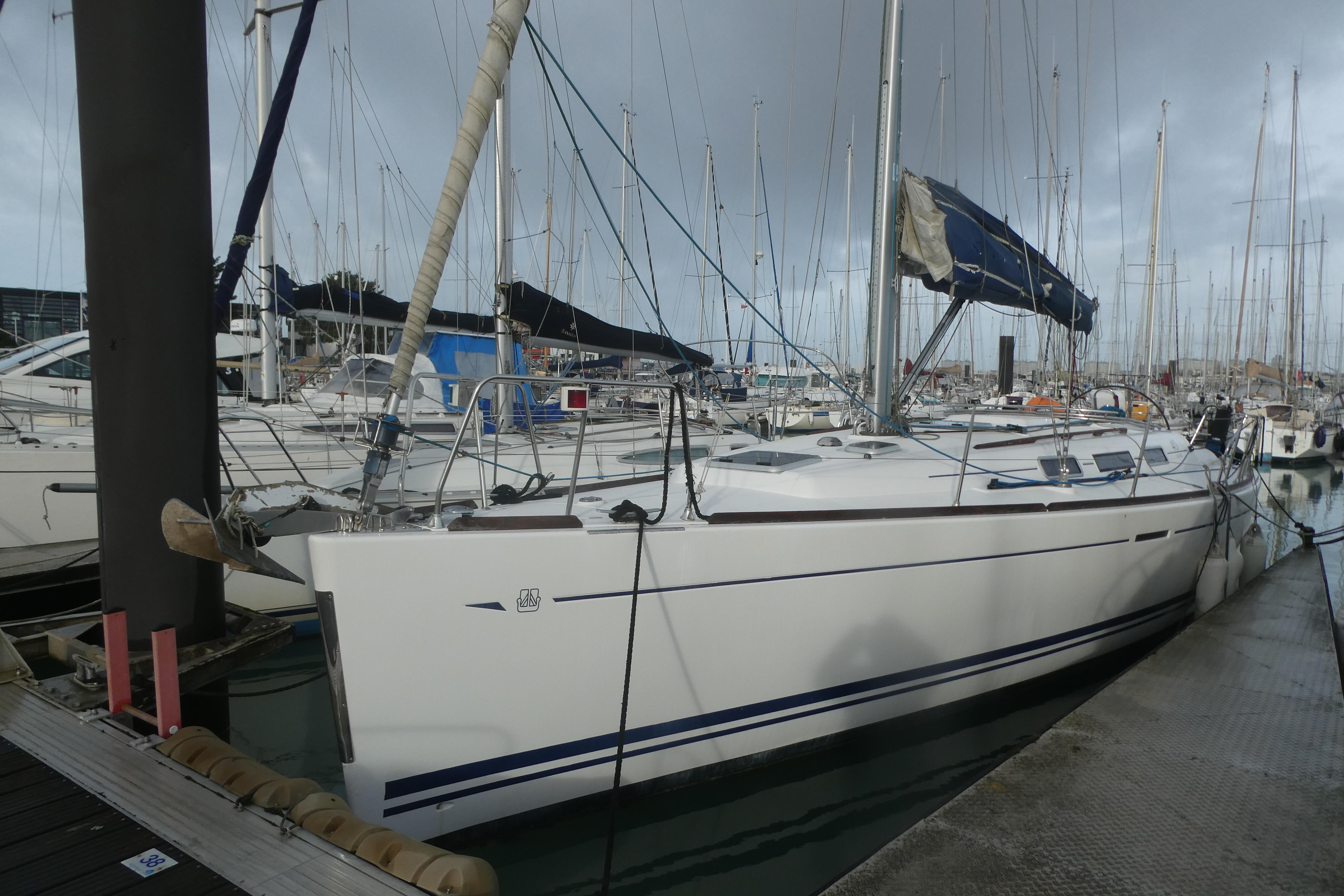 2004 Dufour 40