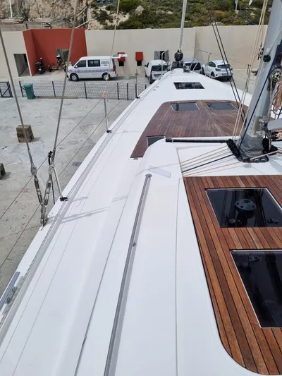 Bella Donna Yacht Photos Pics 