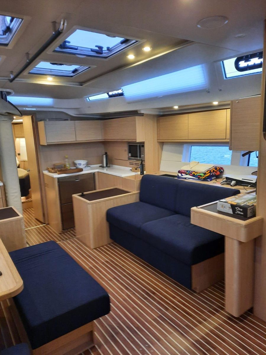 2023 Bavaria 54 