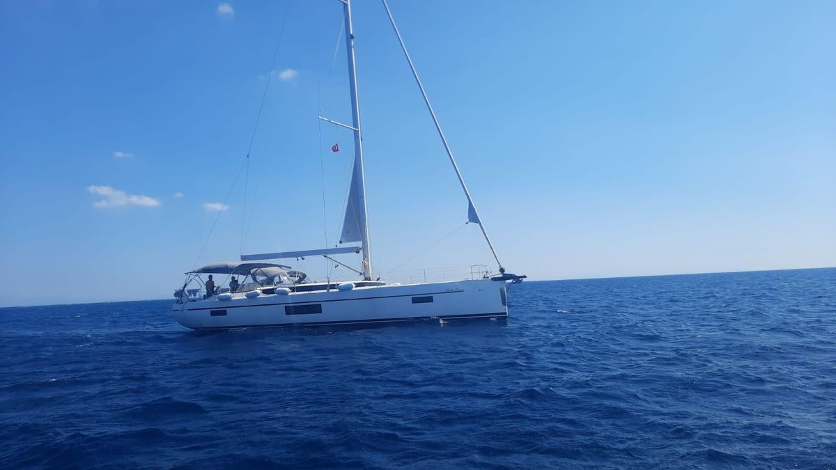 2023 Bavaria 54 