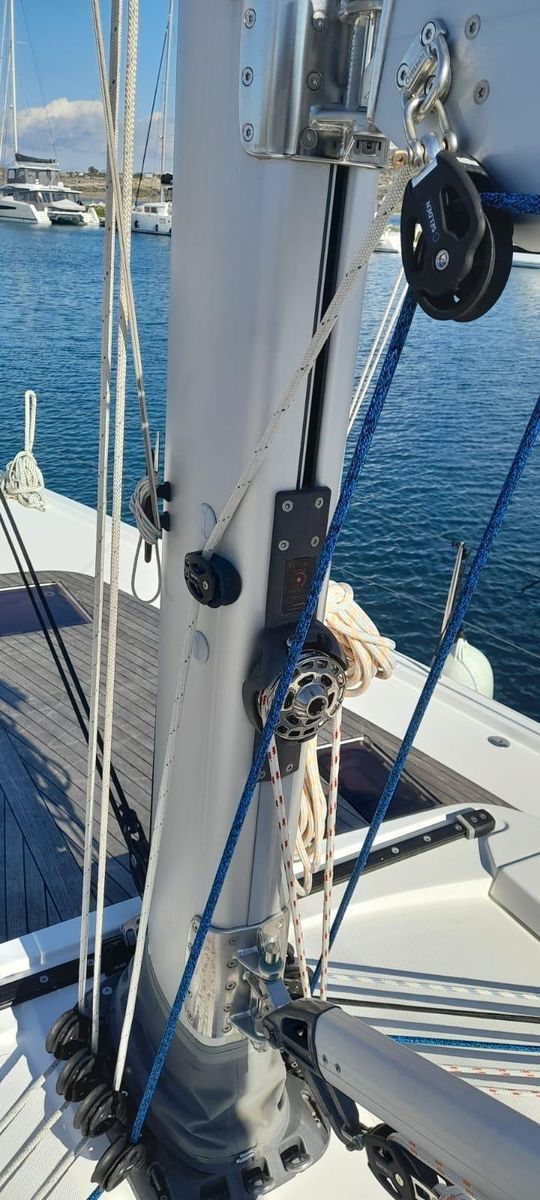 2023 Bavaria 54 