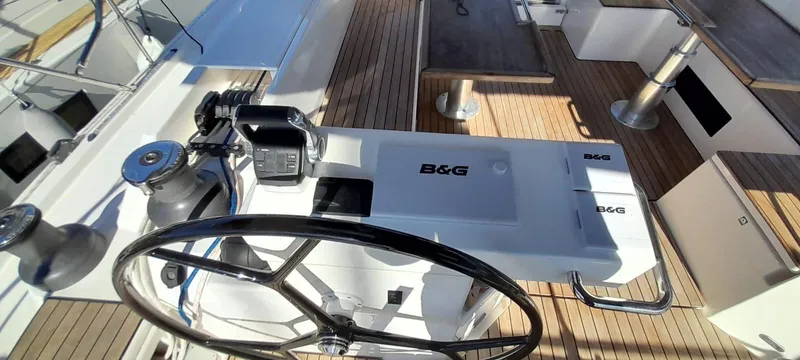 Bella Donna Yacht Photos Pics 