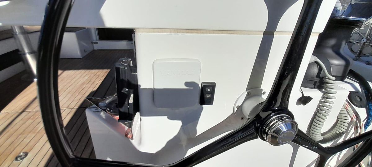 2023 Bavaria 54 