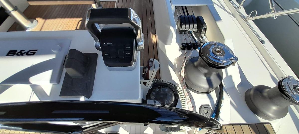 2023 Bavaria 54 