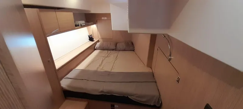 Bella Donna Yacht Photos Pics 