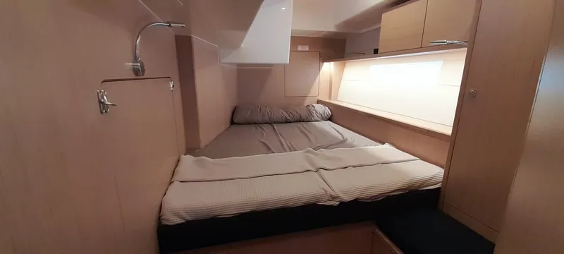 Bella Donna Yacht Photos Pics 