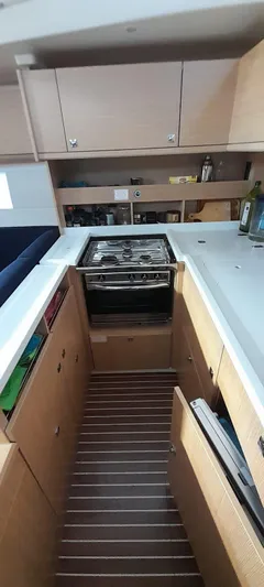 Bella Donna Yacht Photos Pics 