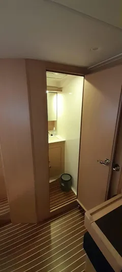 Bella Donna Yacht Photos Pics 