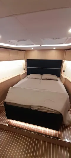 Bella Donna Yacht Photos Pics 