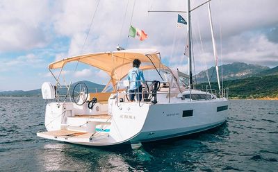 Yacht