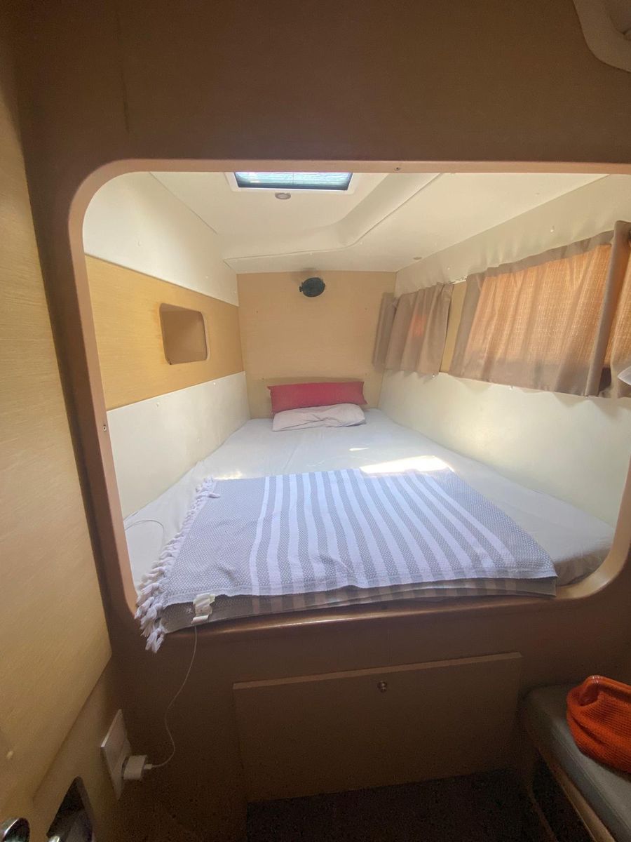 2010 Lagoon 44 