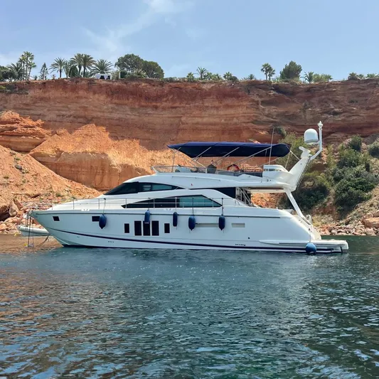 Marckeric Yacht Photos Pics Fairline Squadron 58