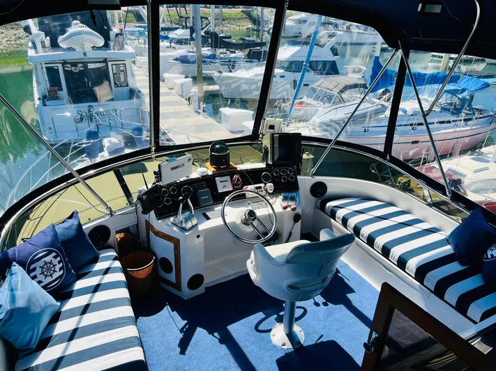 Rough Life Yacht Photos Pics 