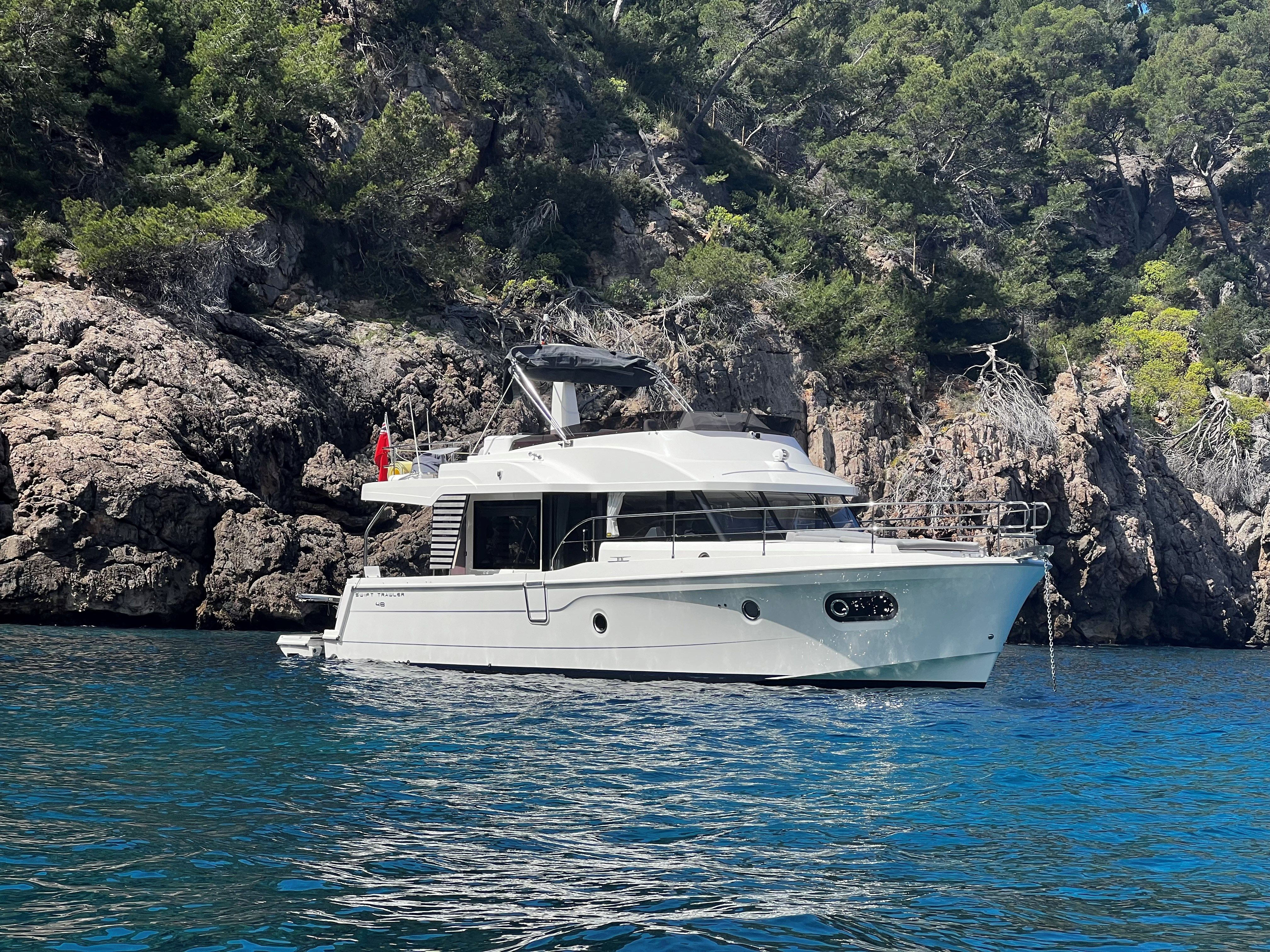 2022 Beneteau Swift Trawler 48
