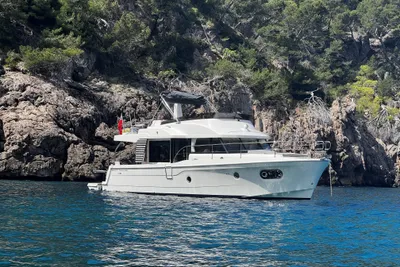 2022 Beneteau Swift Trawler 48