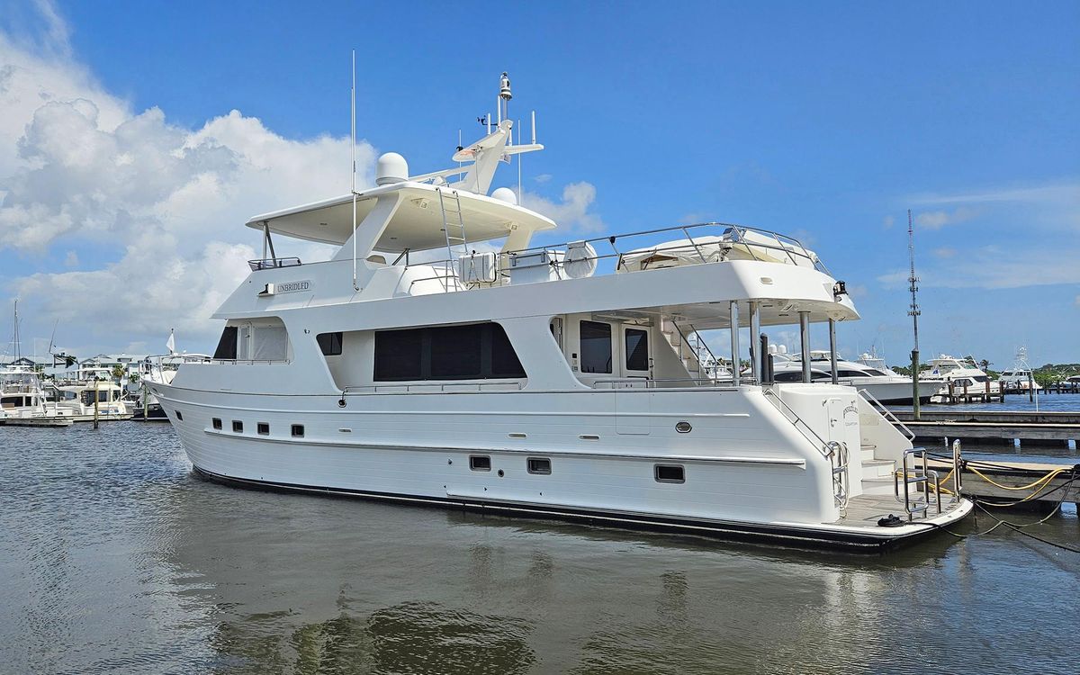 2012 Outer Reef Yachts 70 