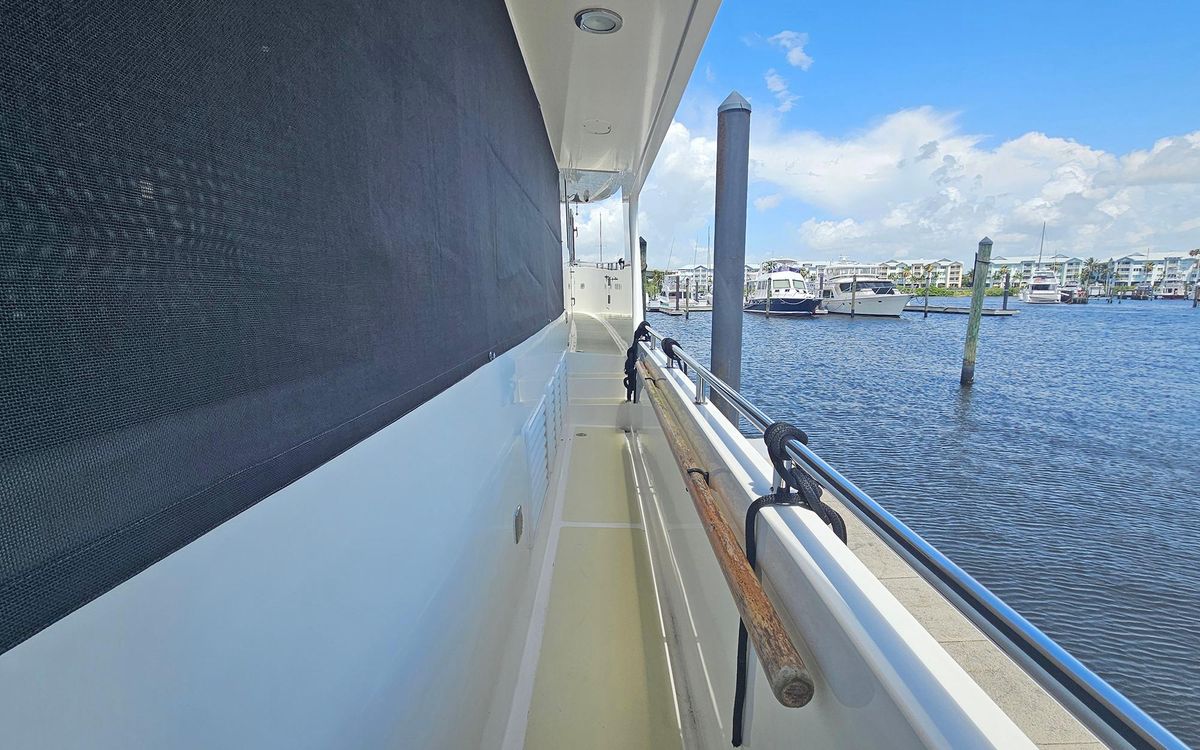 2012 Outer Reef Yachts 70 