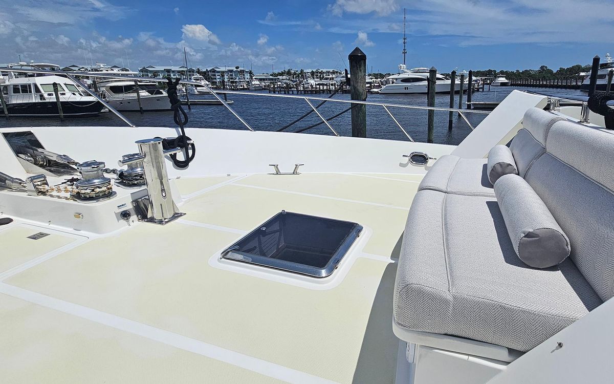 2012 Outer Reef Yachts 70 