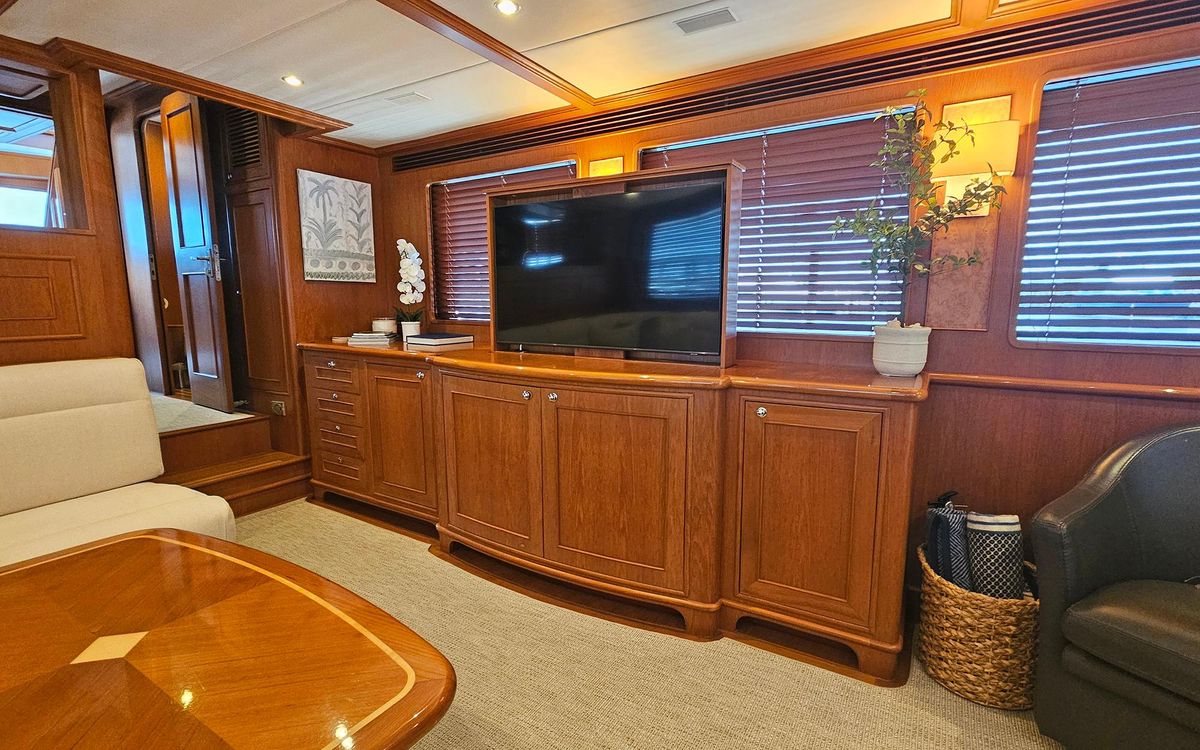 2012 Outer Reef Yachts 70 