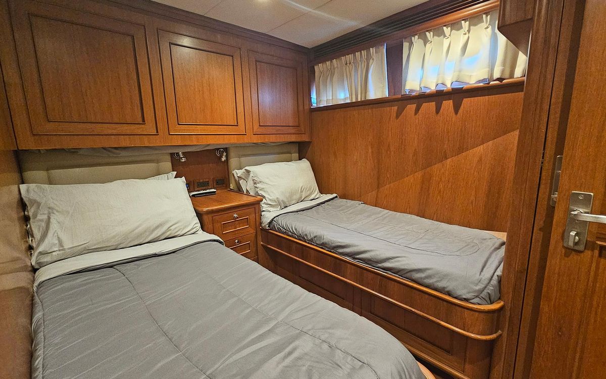 2012 Outer Reef Yachts 70 