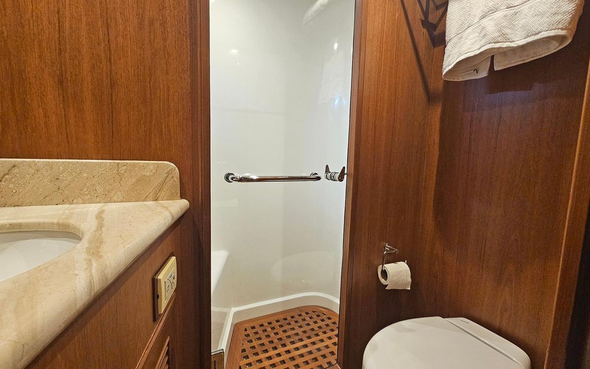 2012 Outer Reef Yachts 70 