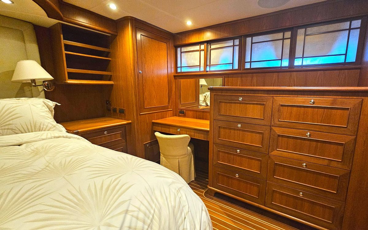 2012 Outer Reef Yachts 70 