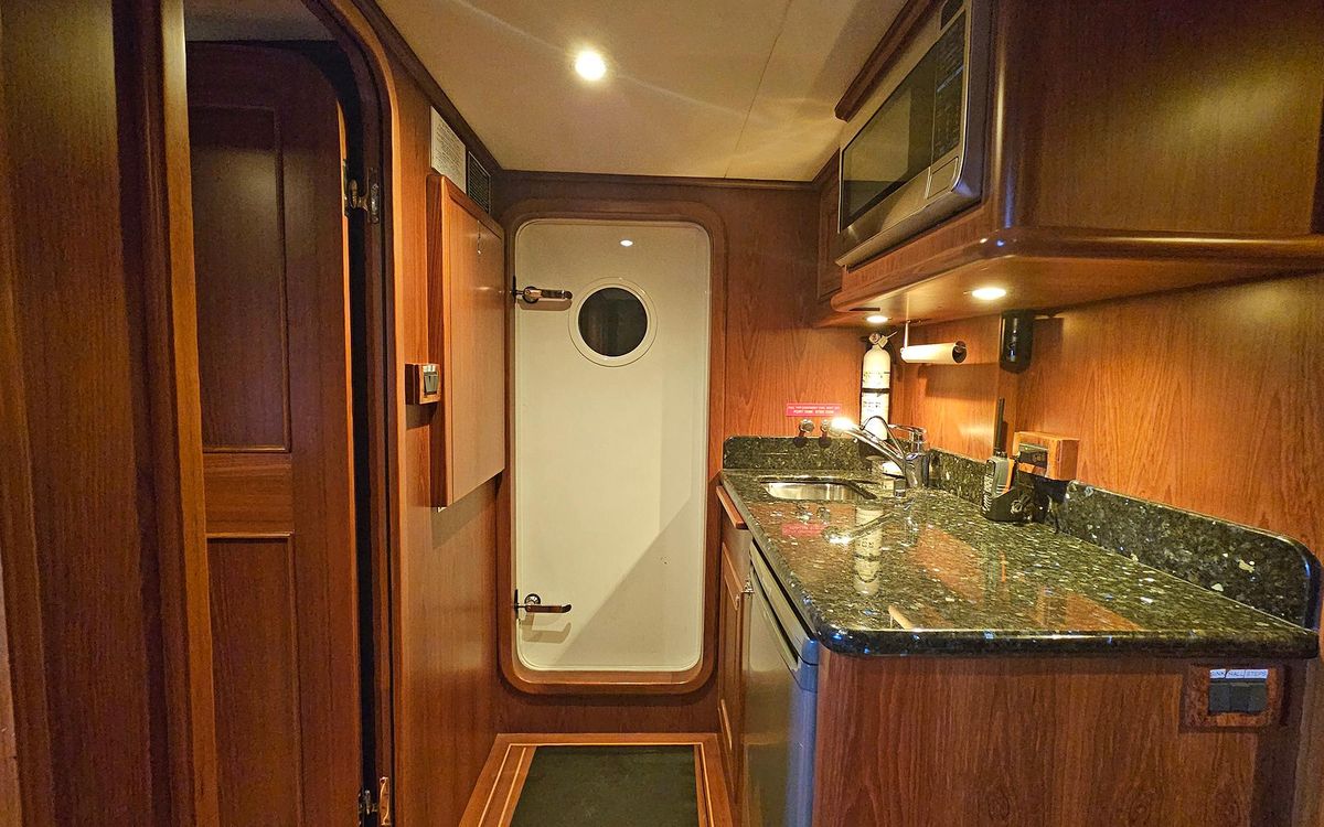 2012 Outer Reef Yachts 70 