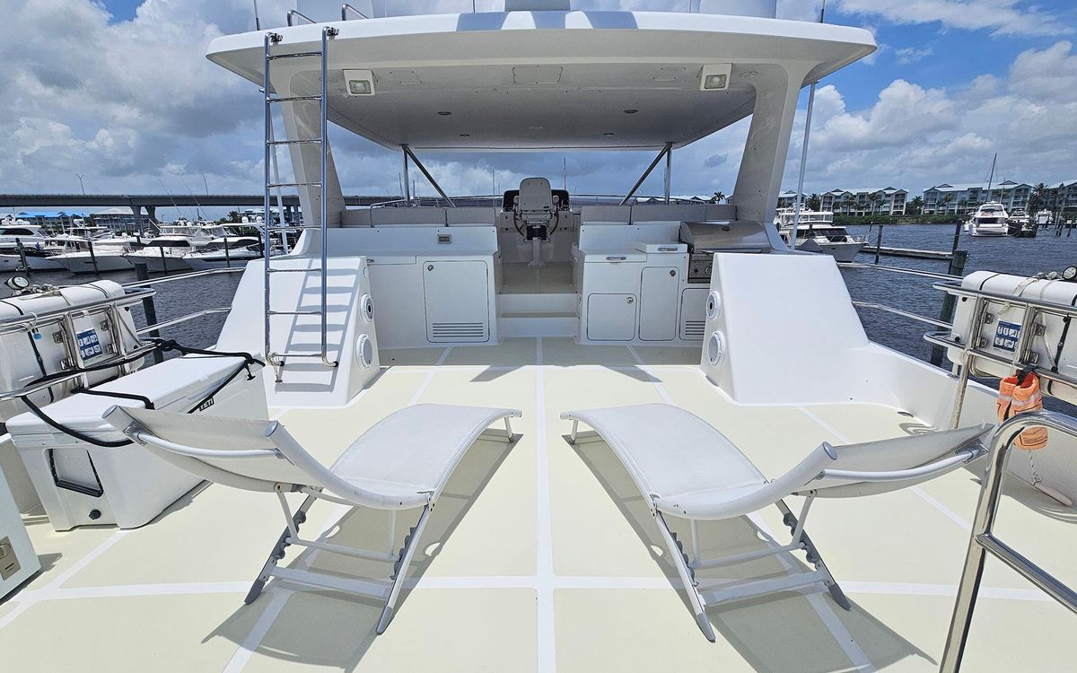 2012 Outer Reef Yachts 70 