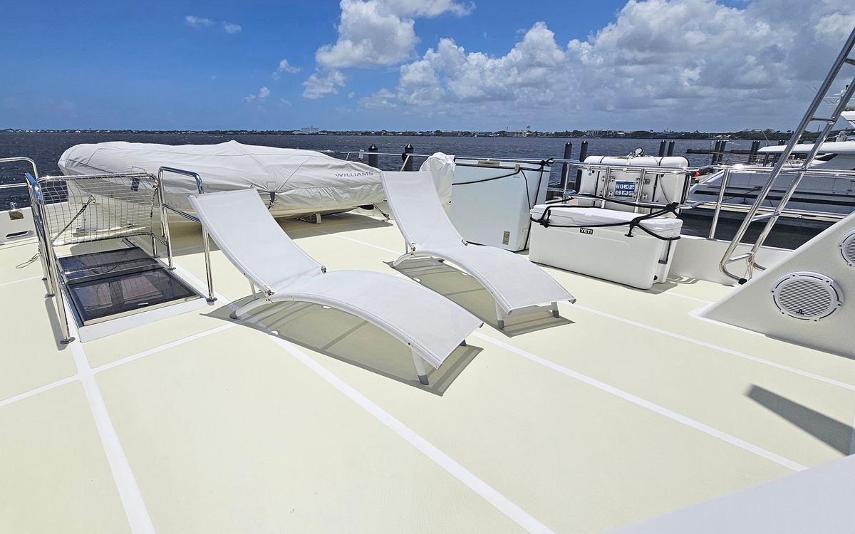 2012 Outer Reef Yachts 70 