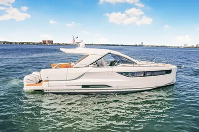 Jeanneau DB 43