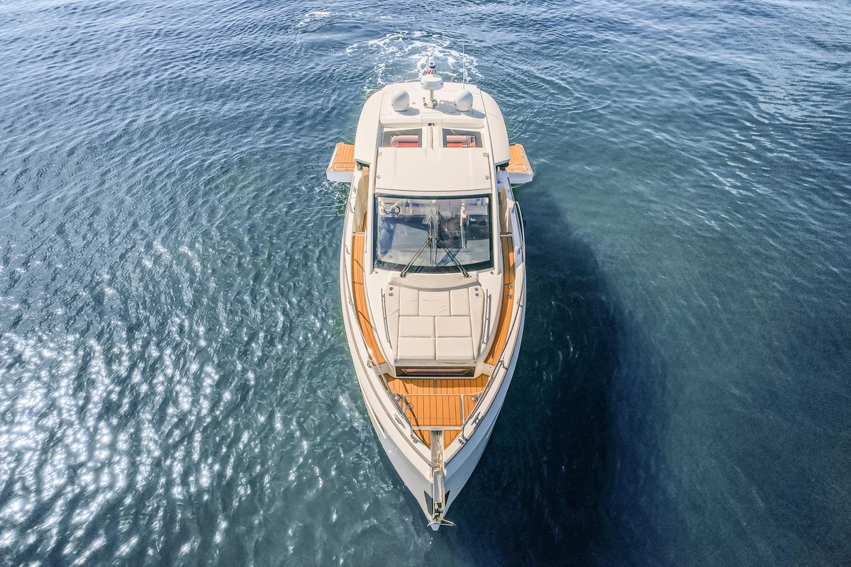 2023 Jeanneau 43 