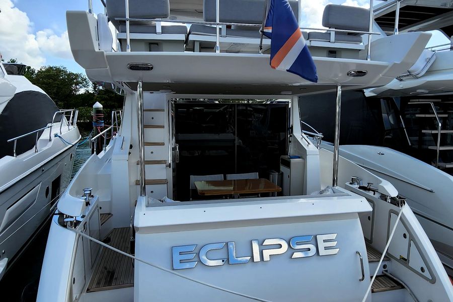 2016 Azimut 50 Flybridge