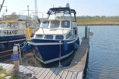 1999 Einzelbau Gruno angelehnt