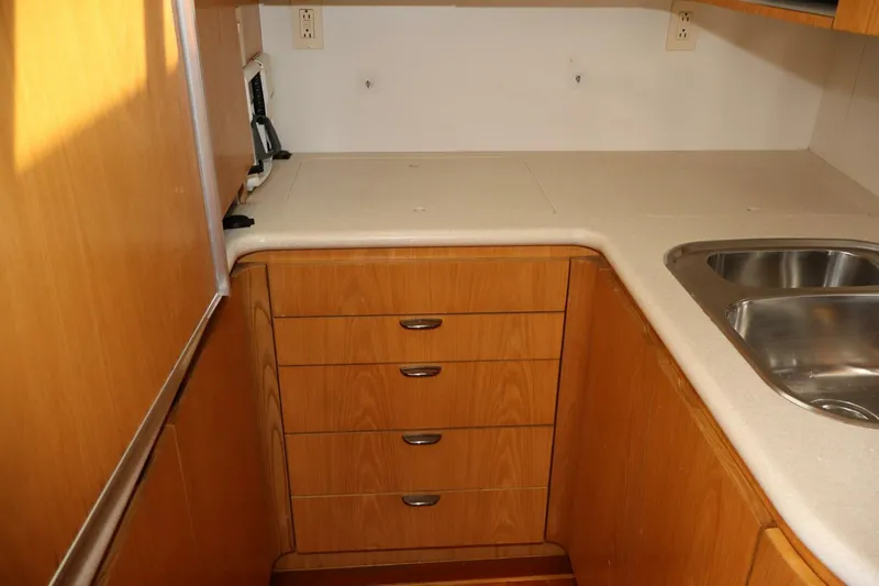 C Dreamer Yacht Photos Pics 2001 43 Tiara Yacht C Dreamer- Galley