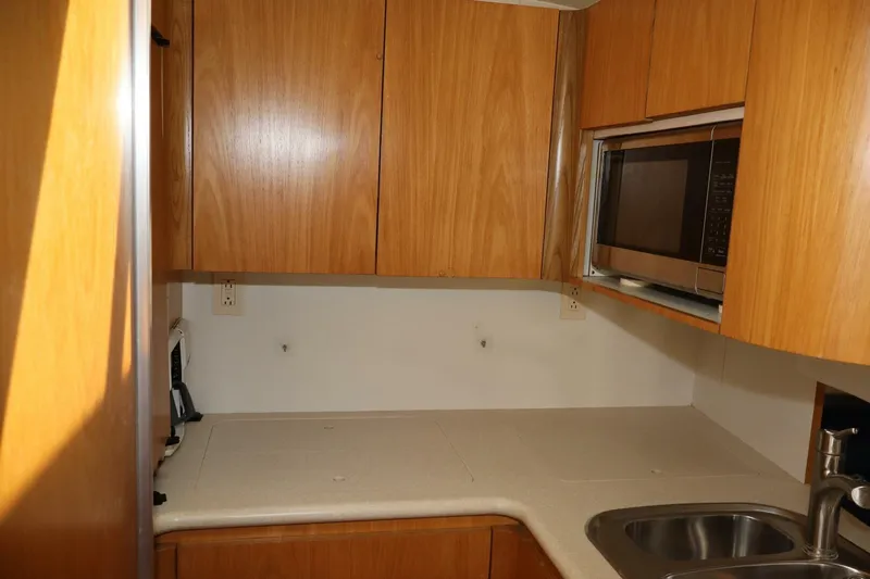 C Dreamer Yacht Photos Pics 2001 43 Tiara Yacht C Dreamer- Galley