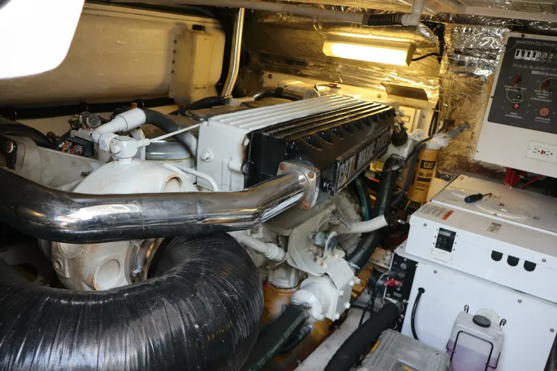 C Dreamer Yacht Photos Pics 2001 43 Tiara Yacht C Dreamer- Engine Room