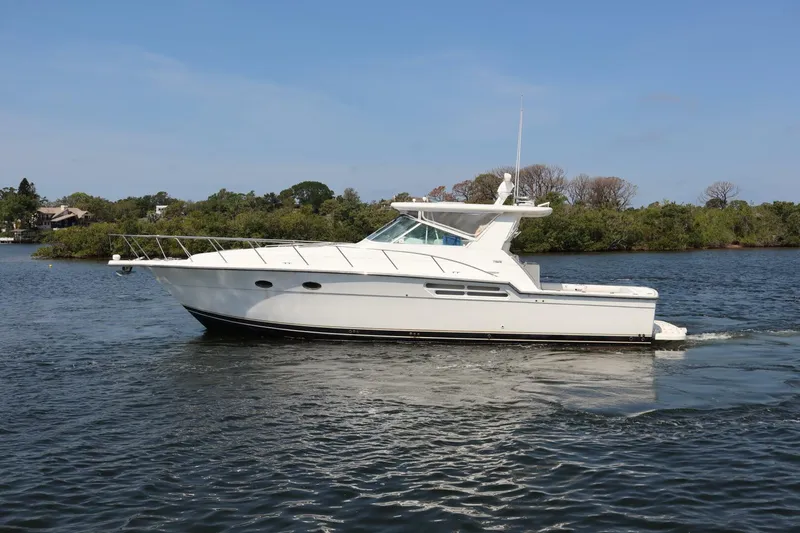 C Dreamer Yacht Photos Pics 2001 43 Tiara Yacht C Dreamer- Profile