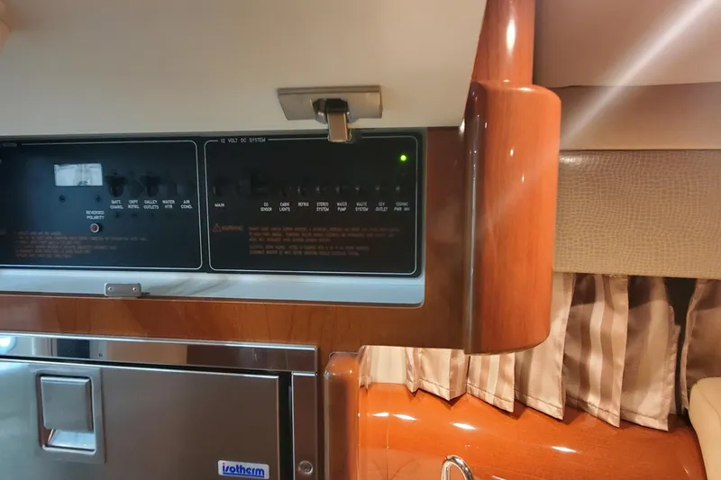  Yacht Photos Pics Control panel and interior of 2012 Formula 310 Sun Sport boat.